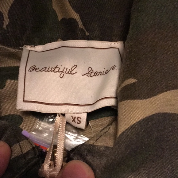 Beautiful Stories Size Extra Small Camo Military - Picture 4 of 8